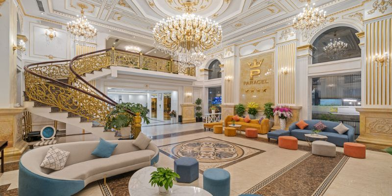 should I travel alone