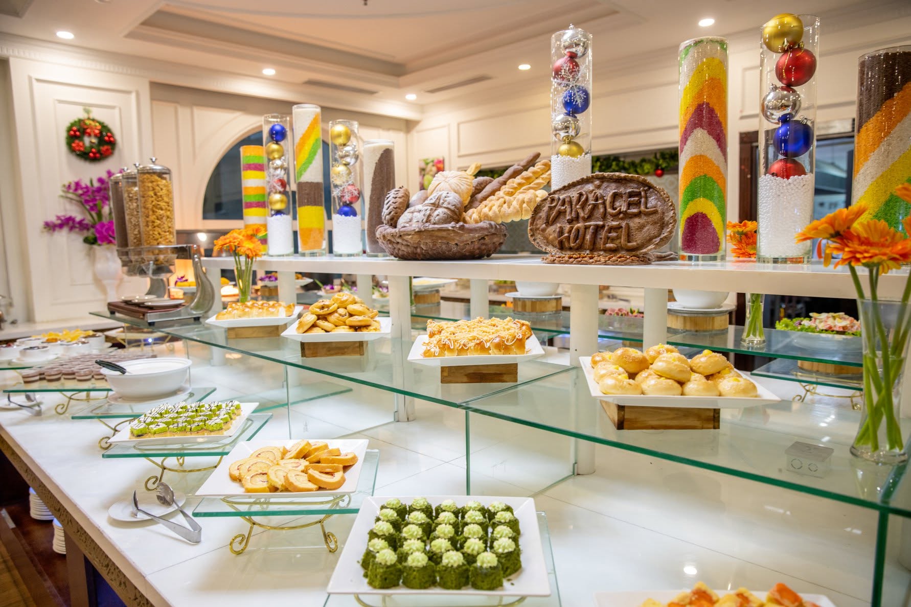 Tea break at Paracel Hotel